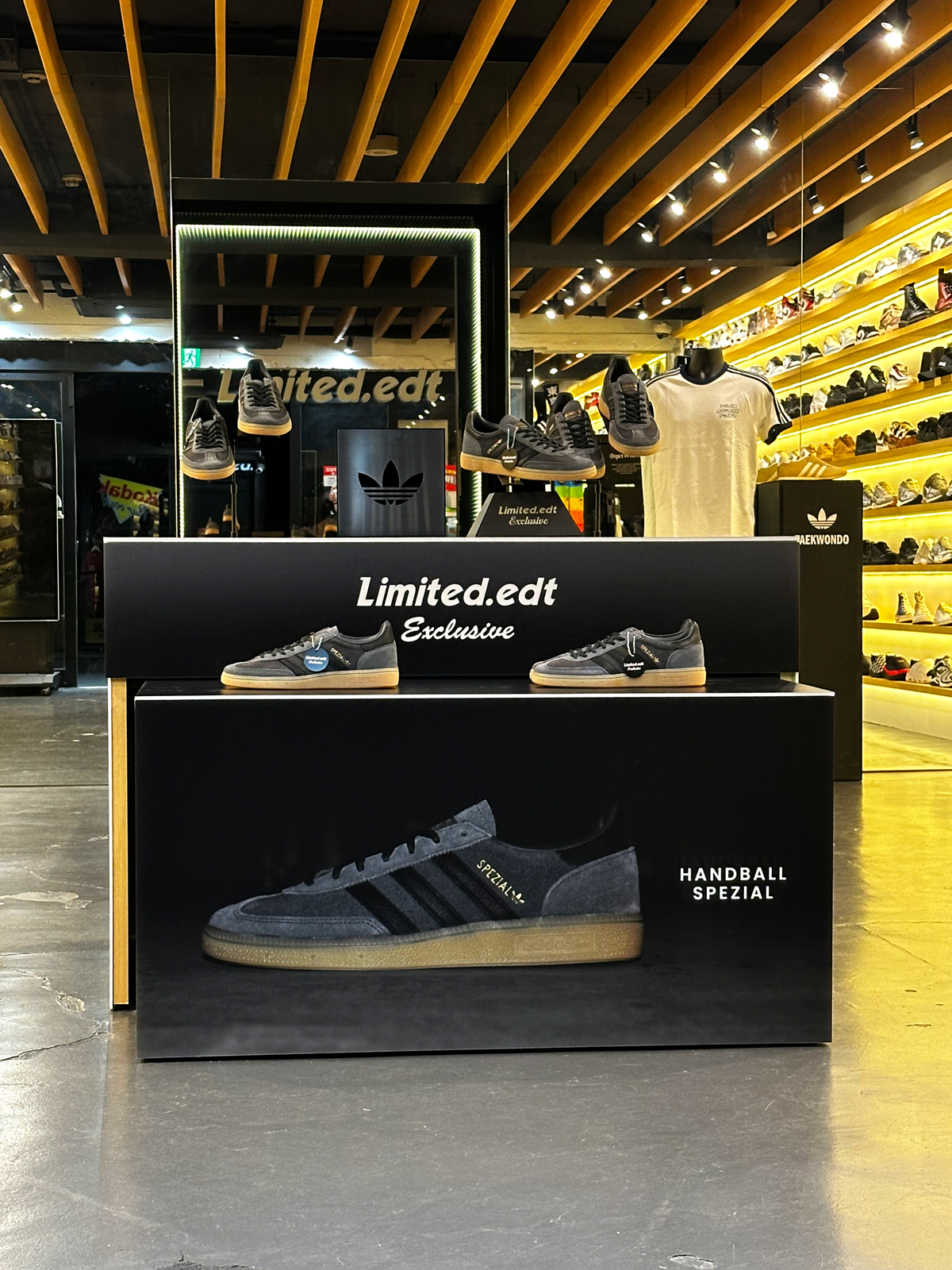 adidas HANDBALL SPEZIAL Limited.edt EXCLUSIVE