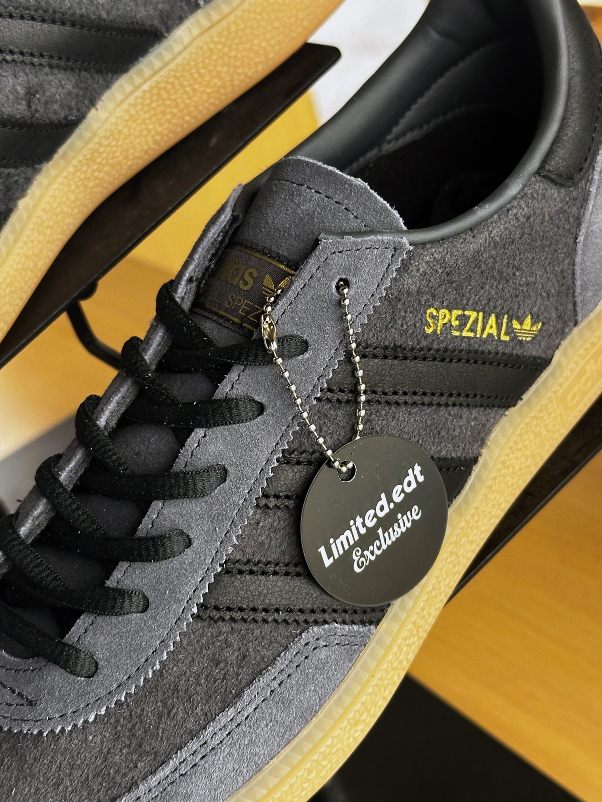 adidas HANDBALL SPEZIAL Limited.edt EXCLUSIVE